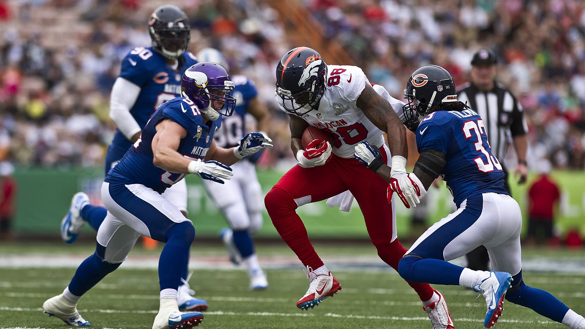 库里强势晋级NBA季后赛，库里季后赛高光时刻